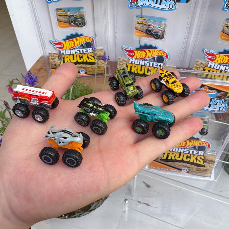 Hot Wheels Super Mini Monster  - Hot Wheels Car Monster Trucks recensione e prezzo